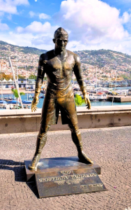 Madeira ronaldo standbeeld